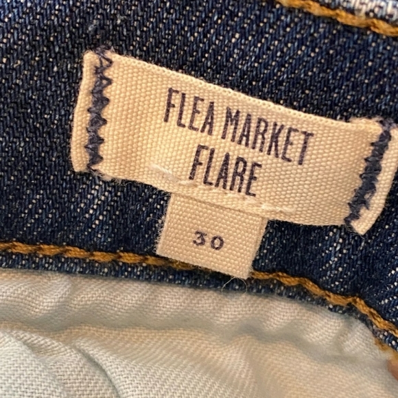 Madewell Flea Market Flare Raw Hem Jeans size 30 - Picture 2 of 4